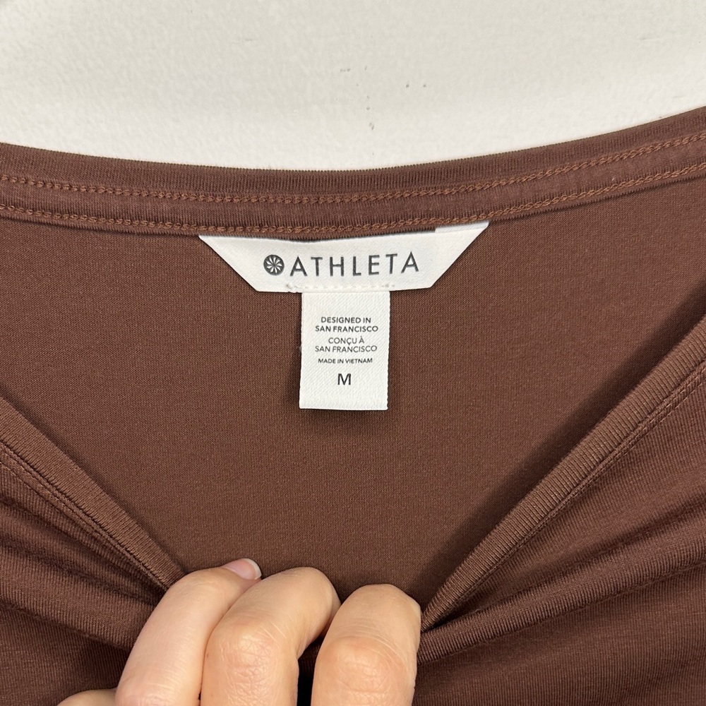Athleta All Around Ruched Long Sleeve Women’s Blouse - Picture 2 of 12